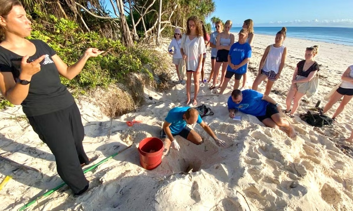 Support my Volunteer trip to Zanzibar!