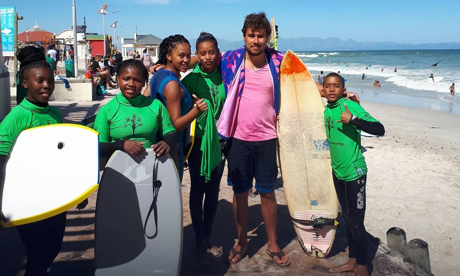 Travel helping others | FundMyTravel