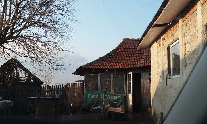 Help me travel in Romania to rescue poor people