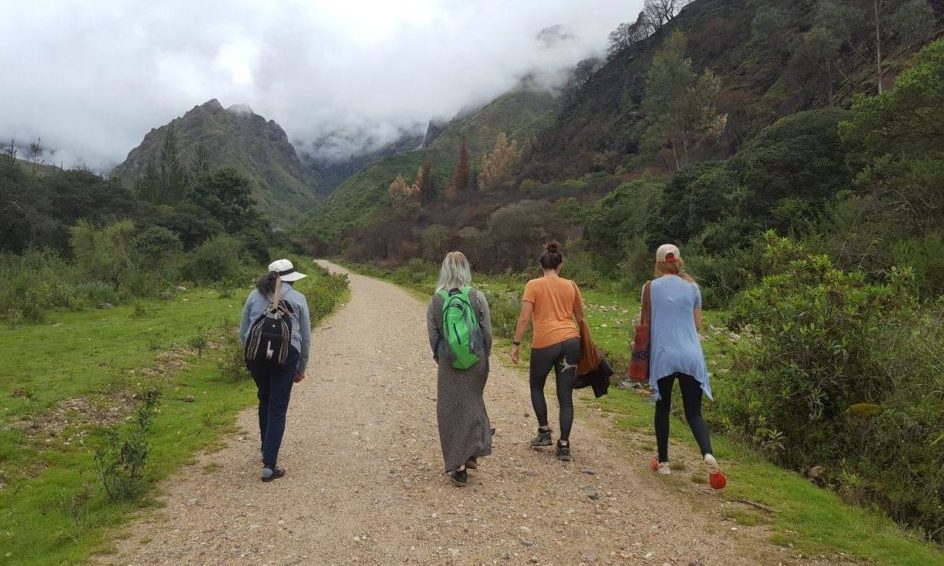 Peru - natural medicine to help patients