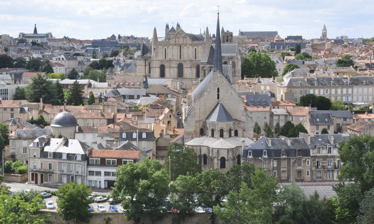 Teaching Abroad--Poitiers, France