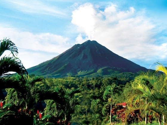 Send Melissa and Ezikel to Costa Rica