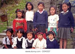 kids of school near annapurna